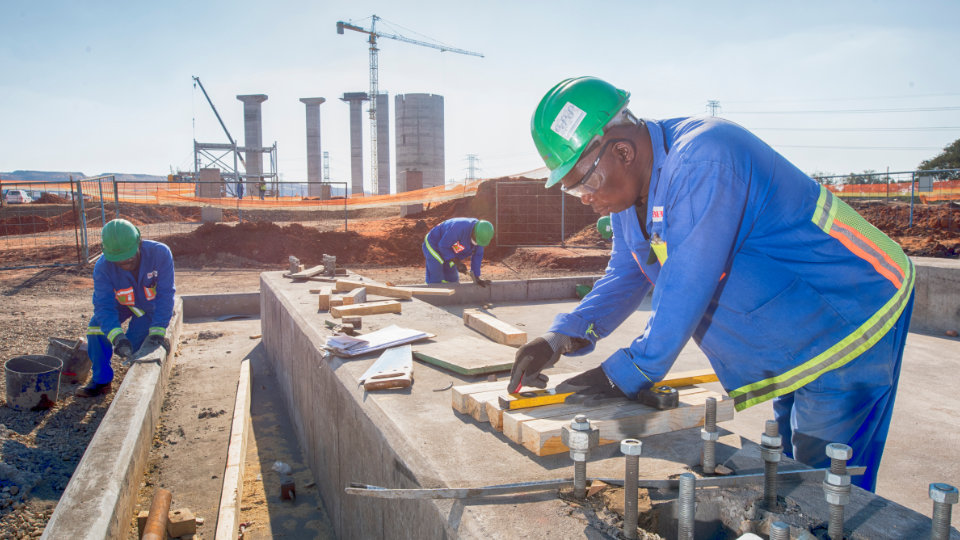GROOT GELUK LOUD OUT SILO