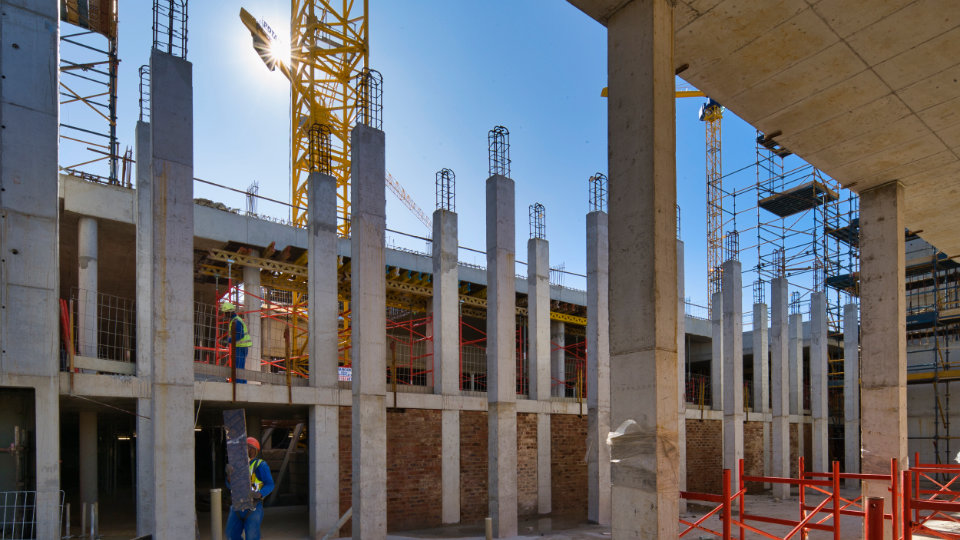 BARLOW PARK LIFESTYLE PRECINCT