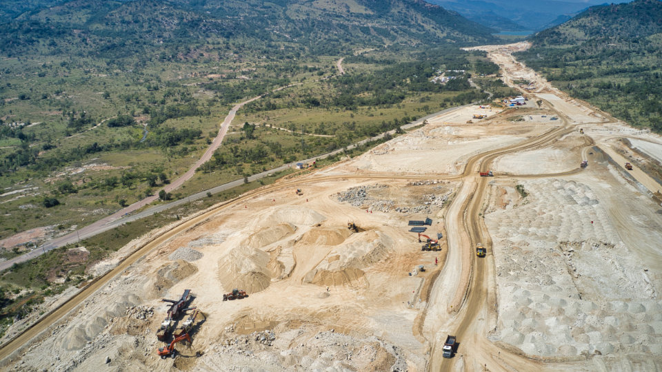 DER BROCHEN SOUTH SHAFT BULK EARTHWORKS
